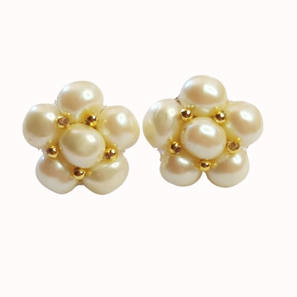 Vintage Faux Pearl Cluster Earrings Gold-Tone Accents - Picture 4 of 5